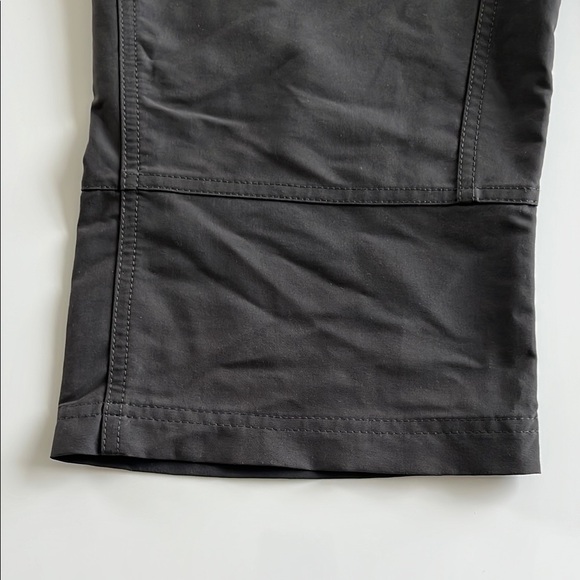MEC Women’s Sz 6 Capris in charcoal - Picture 15 of 17